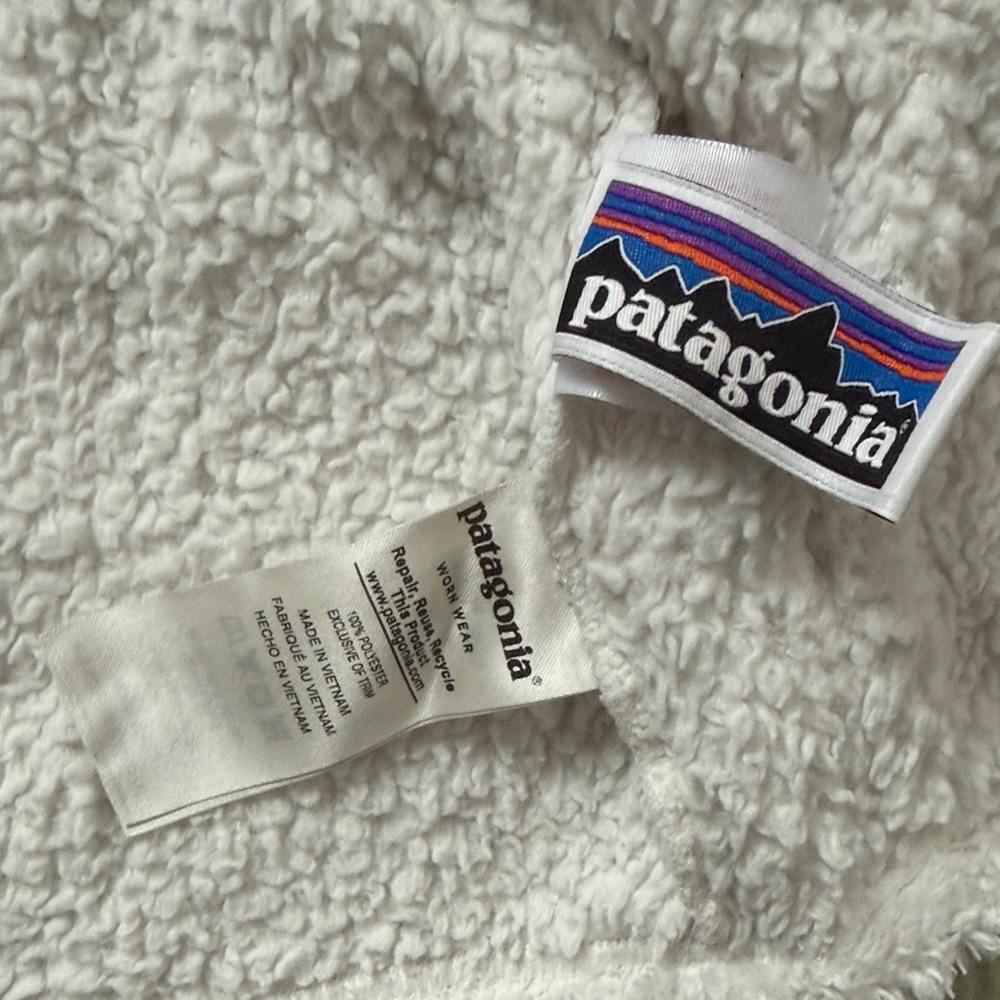 Patagonia Birch White Fleece Hoodie with Bear Ears - Picture 6 of 7